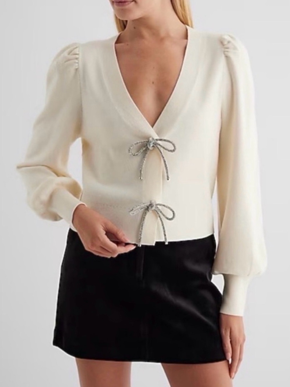 Express Cream V-Neck Bow-Tie Knit Sweater